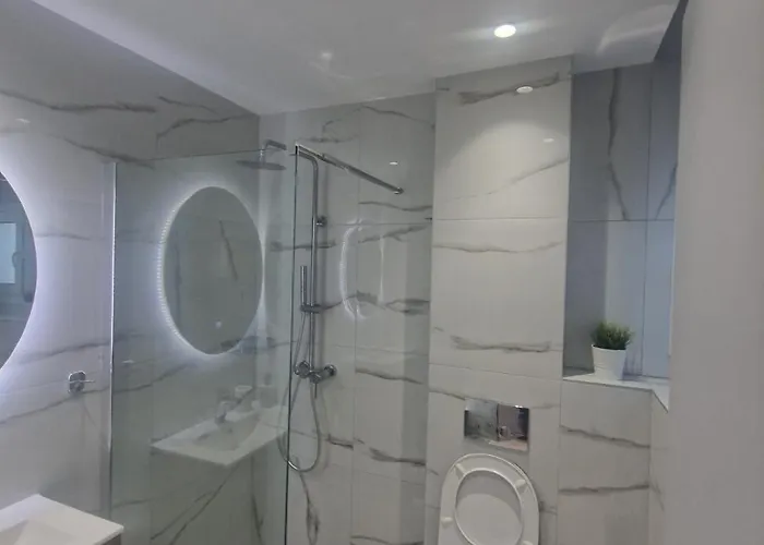 Cozy 아파트 아스프로발타